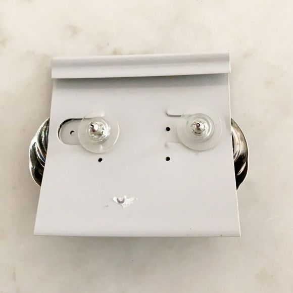 🌈 5/$25 Vintage 1980s silver tone and turquoise statement earrings - Picture 2 of 3